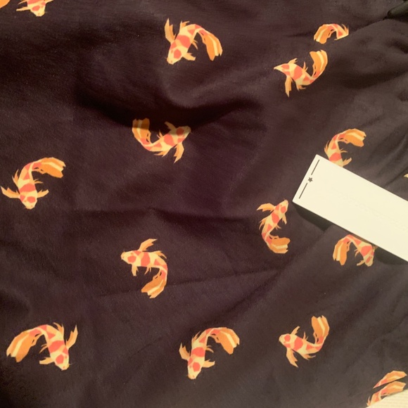 Sovereign Code Koi Swim Trunks - Picture 2 of 4